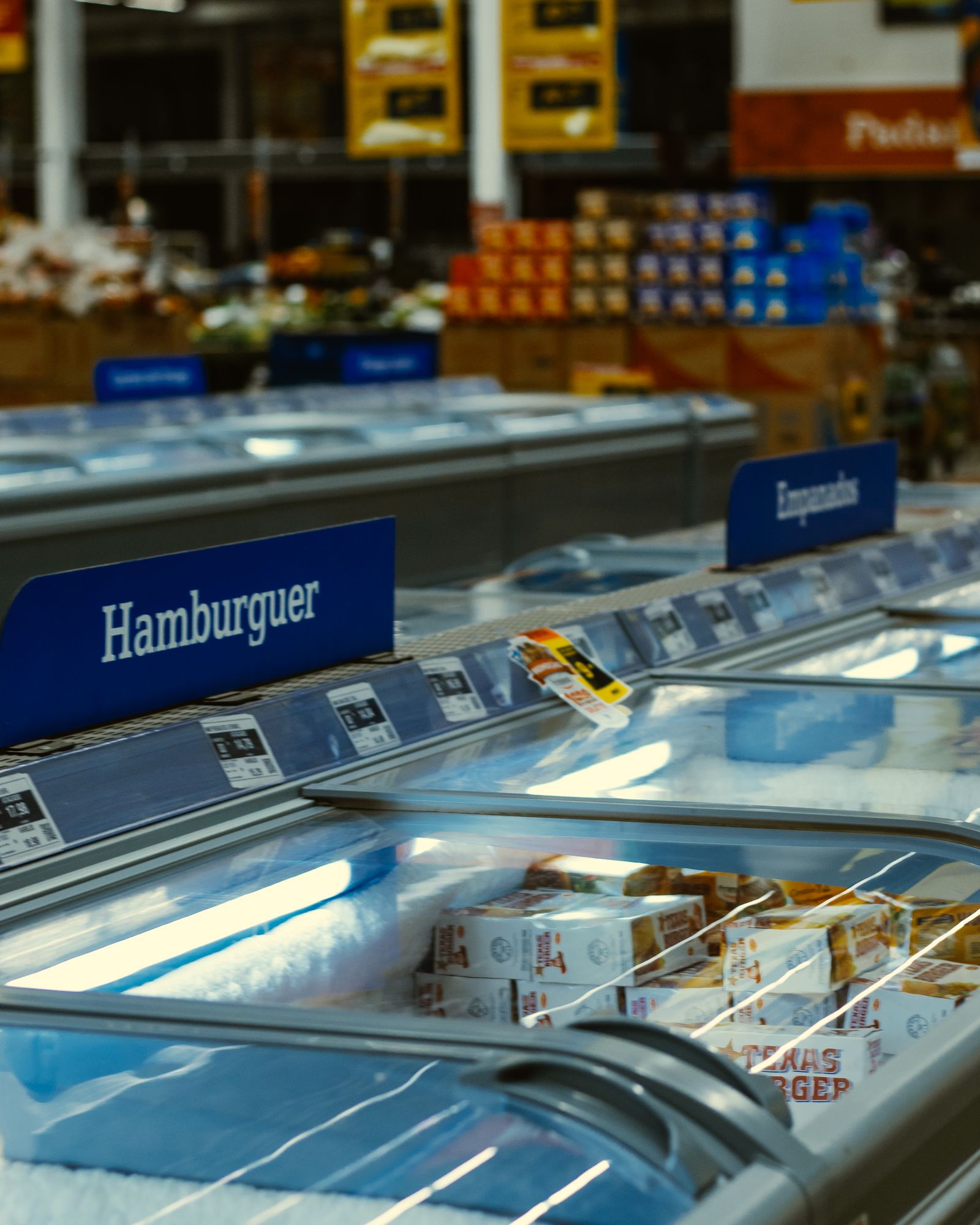 Commercial refrigeration cooler section